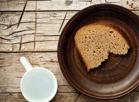 Maschera di pane nero
